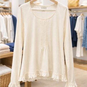 🌸L.L. Bean Women's Cream Long-Sleeve Pintuck Front Tee size Medium